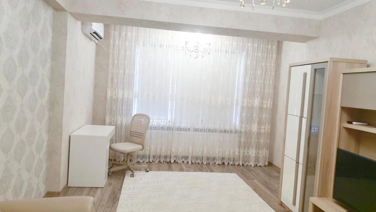 Center Apartment On Albisoara Street Chisinau Eksteriør bilde
