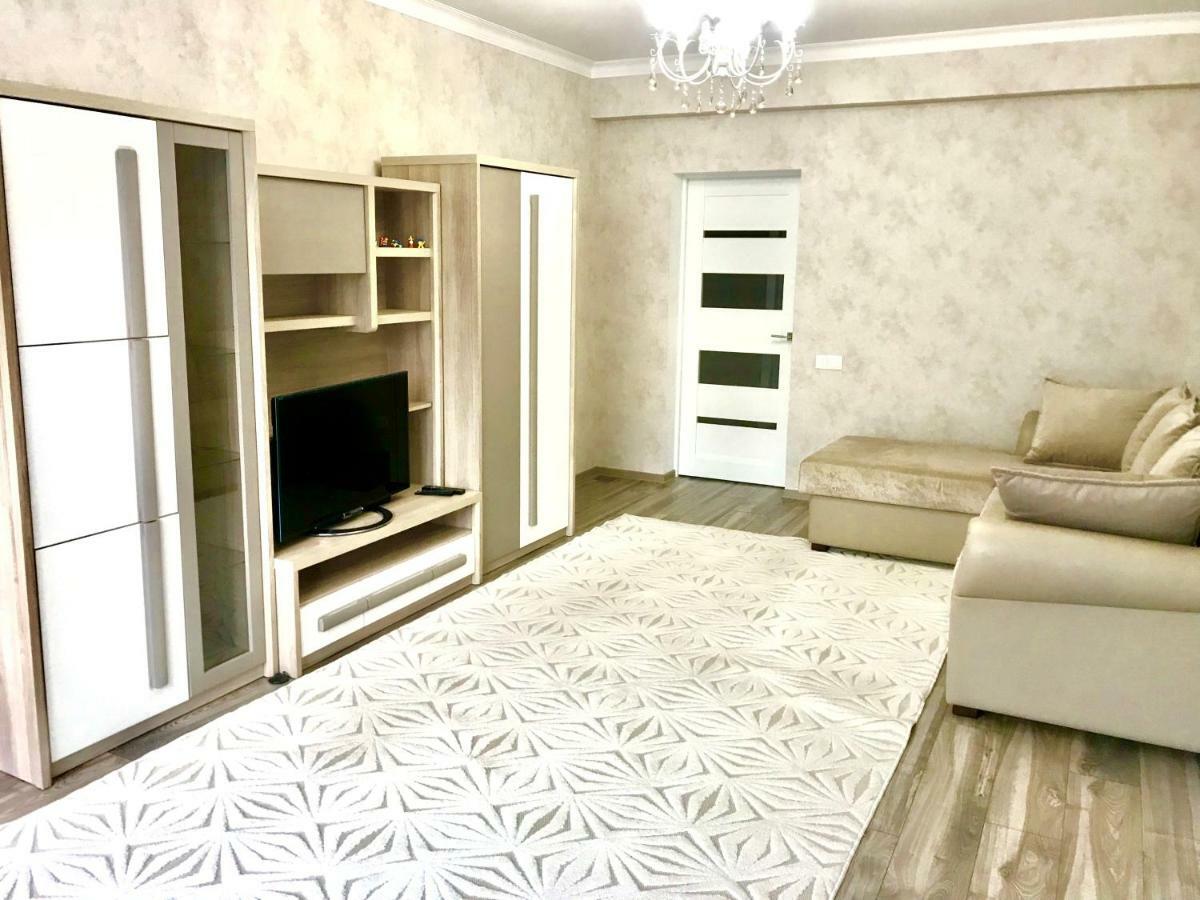 Center Apartment On Albisoara Street Chisinau Eksteriør bilde